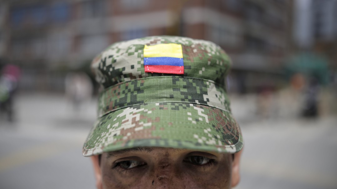 Más enredados en corrupción del Ejército