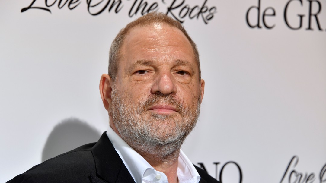 Aplazan juicio contra Weinstein por una tercera mujer dispuesta a atestigua