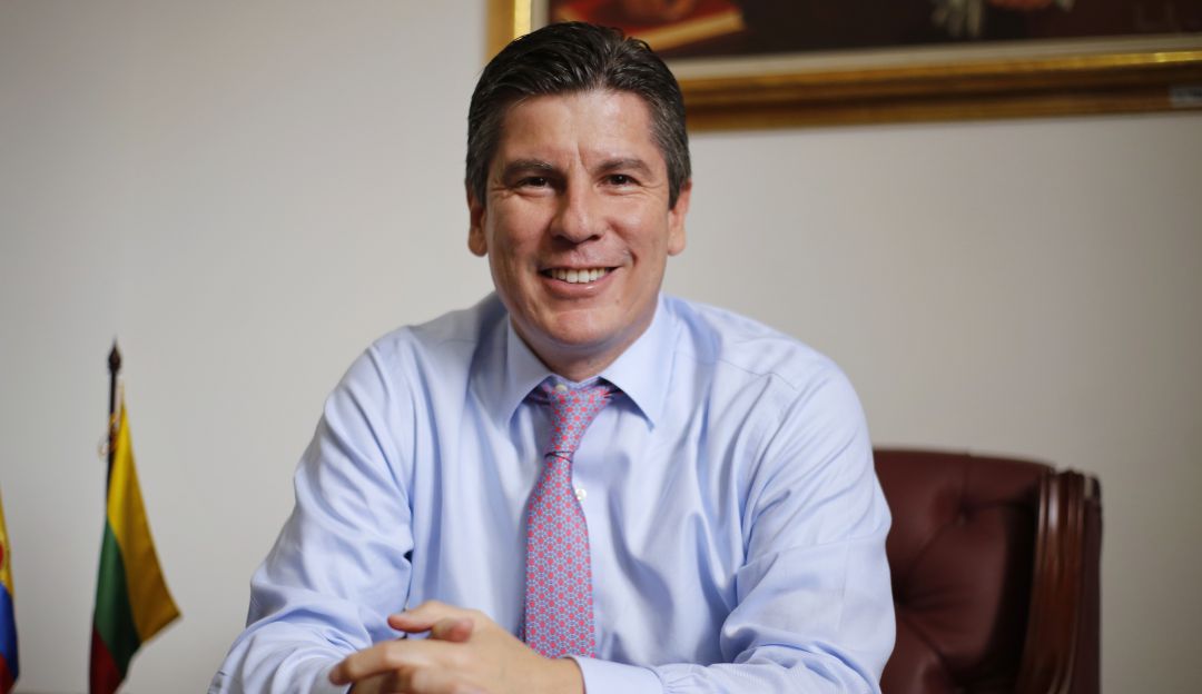 Cámara Representantes Colombia: Representante Ricardo Ferro renunció a la Comisión de Acusación