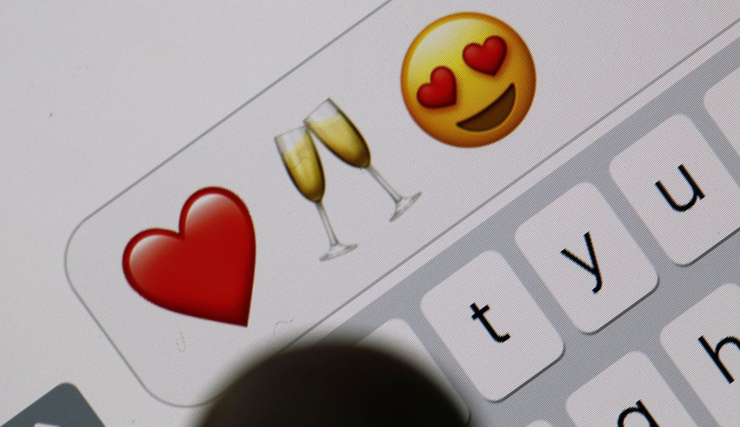 Uso de emojis hace que la gente tenga más sexo: ¡A enviar emojis! Estudio revela que usar emoticones ayuda a tener más sexo