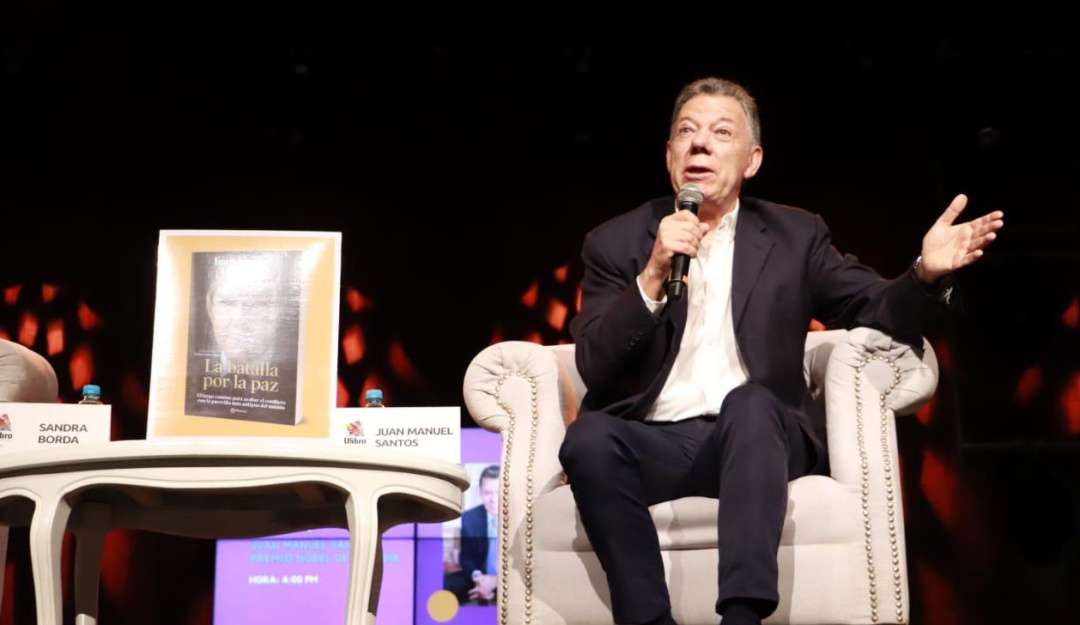 Proceso de paz: Santos: "Cada vez entiendo menos al expresidente Uribe"