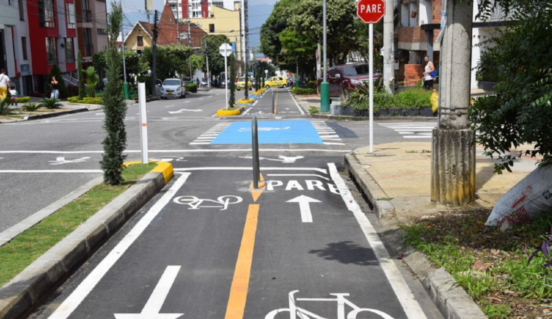BUCARAMANGA TRAZADO CICLORUTA BICICORREDORES PROTESTAS COMERCIANTES: Alcaldía estudia modificar trazados de bicicorredores