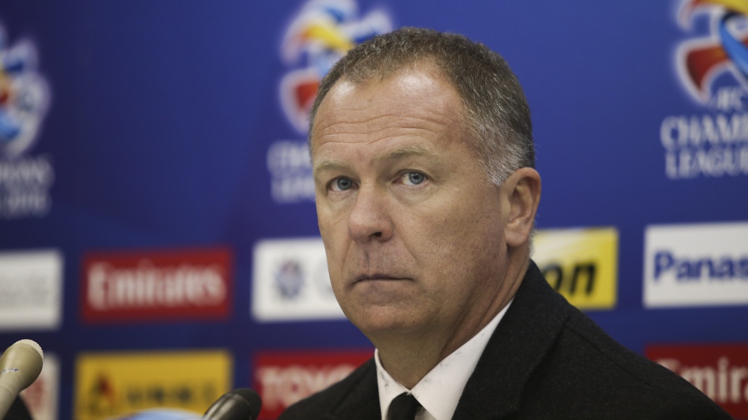 Nuevo entrenador para el colombiano Miguel Borja
