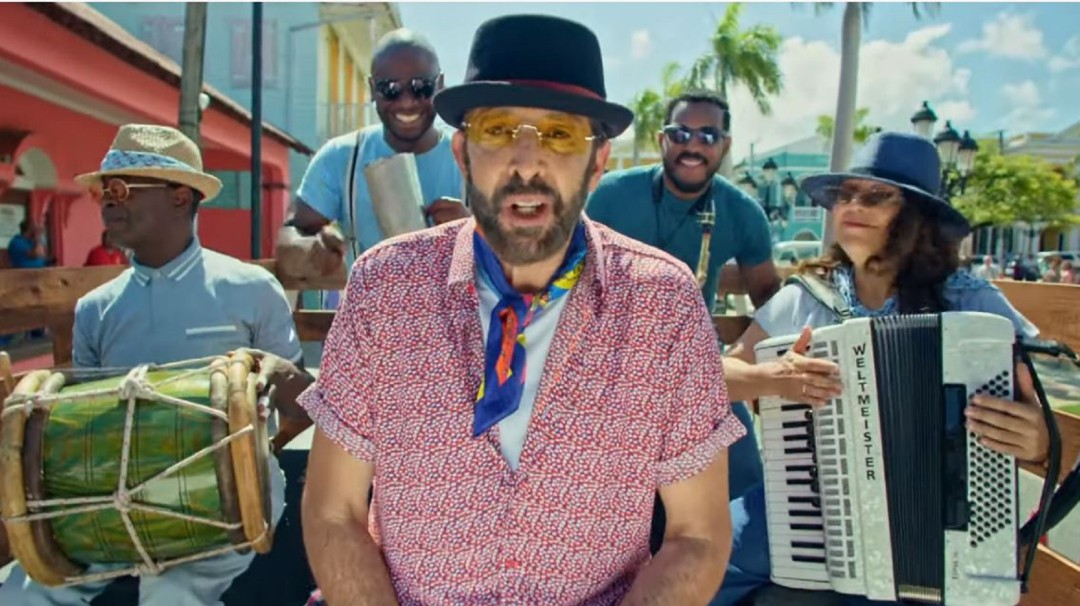 Juan Luis Guerra estrena su video "Lámpara pa’ mis pies"