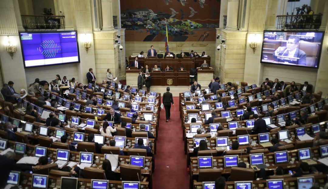 Hojas de vida de los congresistas: Nuevos congresistas con hojas de vida infladas