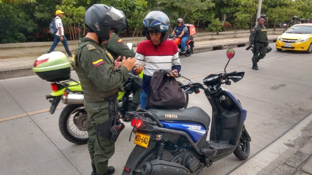 Policía en Cartagena aumenta operativos para verificar antecedentes