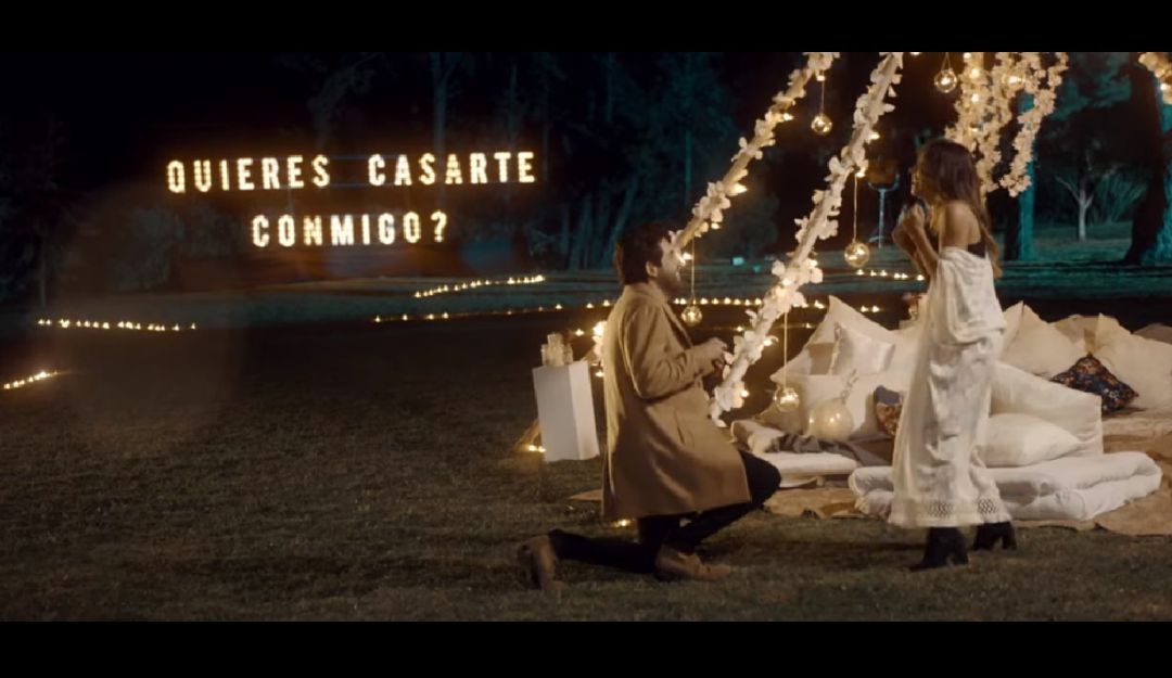 Alejandro González ft Carlos Vives hasta viejitos: ¡Hasta Viejitos! Le dice Alejandro González a su novia junto a Carlos Vives