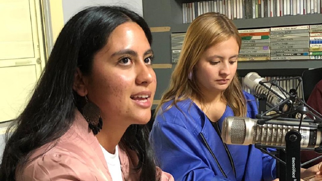 Mujeres jóvenes que trabajan por una agricultura sostenible