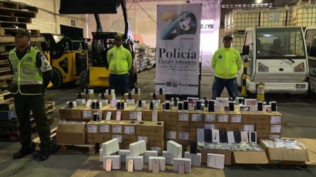 Incautan 2500 celulares de contrabando en Cartagena