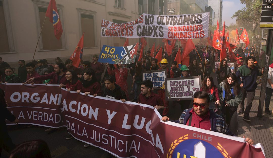 Dictadura Pinochet: A los 46 años del golpe de Pinochet marchan en recuerdo de sus víctimas