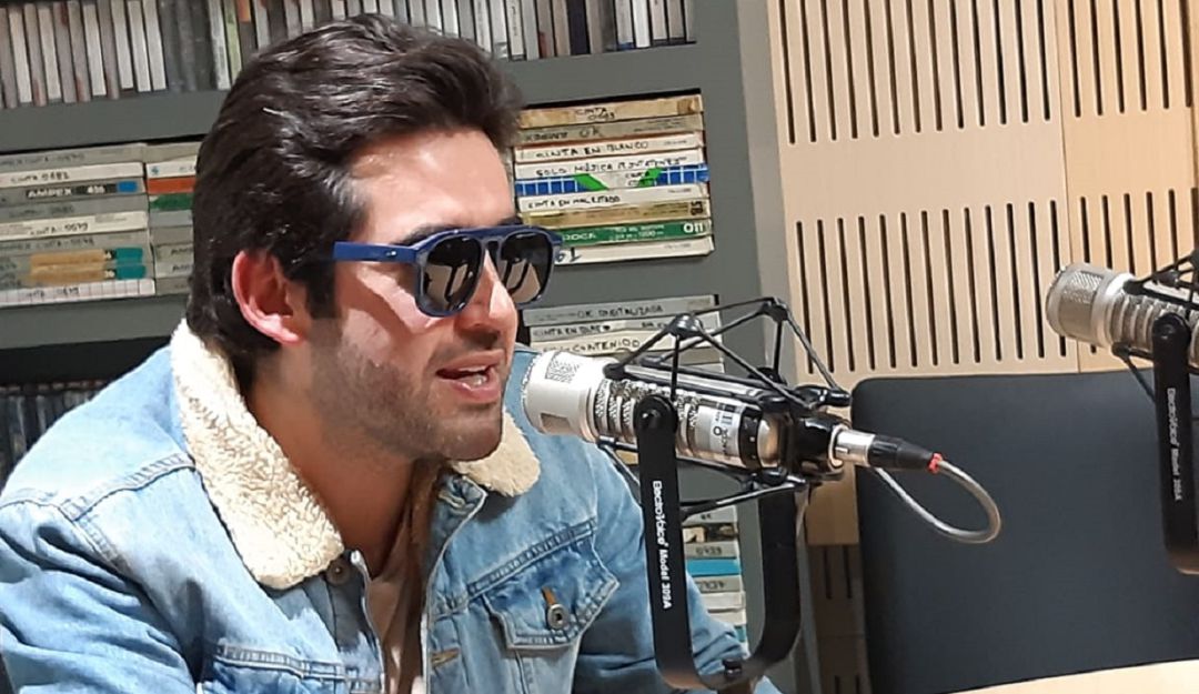 Hasta viejitos, una dedicación de amor de Alejandro González