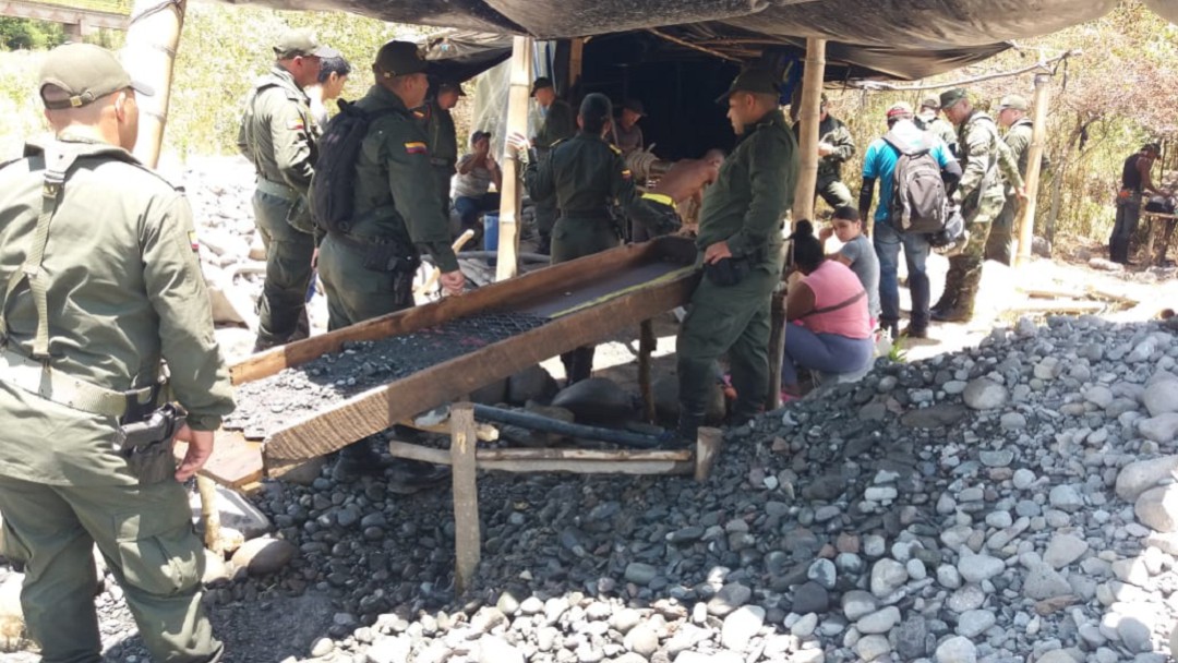 Evidencian daños del ecosistema por minería ilegal en Supía