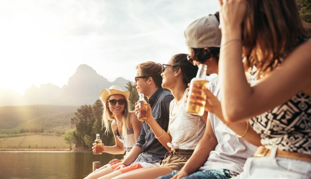 Campaña Bavaria alcohol menores de edad: ¿Alcohol para hijos? 47% de los jóvenes afirma beber frente a sus padres