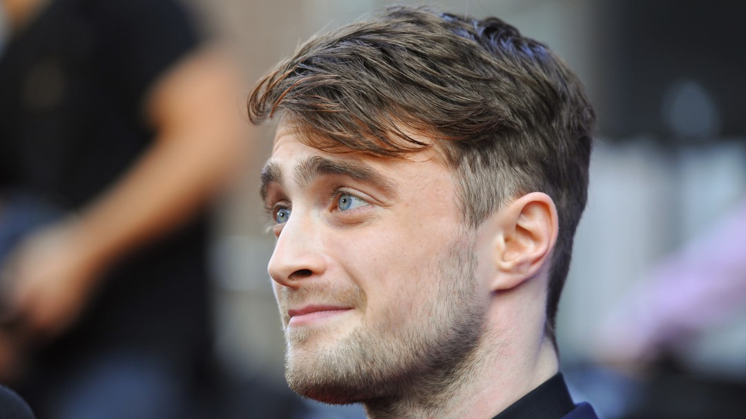 ¡Muy elegantes! Colombiana posó con el mismísimo Harry Potter en festival