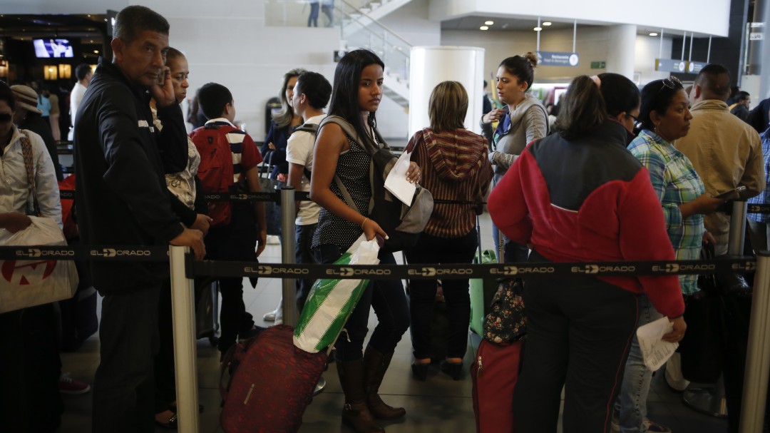 Más de 300 pasajeros están varados hace 2 días en El Dorado