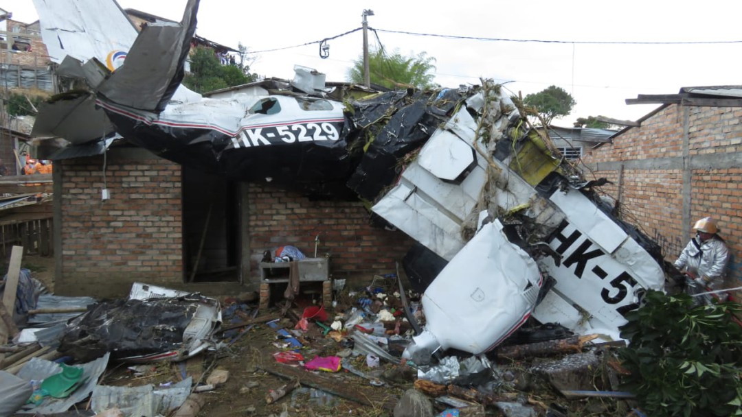 Faltan por rescatar dos de las víctimas del accidente aéreo en Popayán