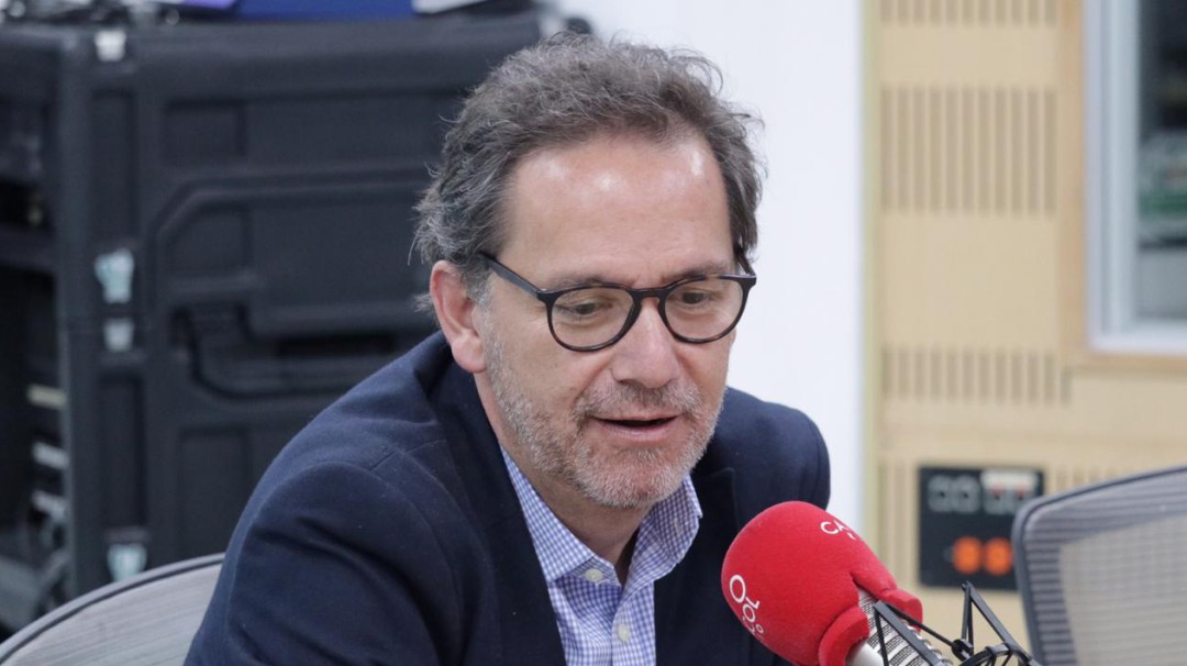 La gente encuentra en los antisistema una alternativa: Granada