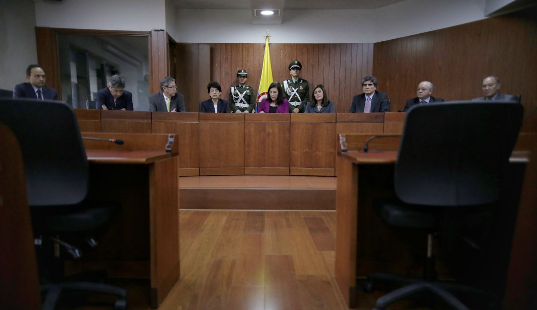 Uber: Tumban cancelación de pase por 25 años a conductores de transporte ilegal