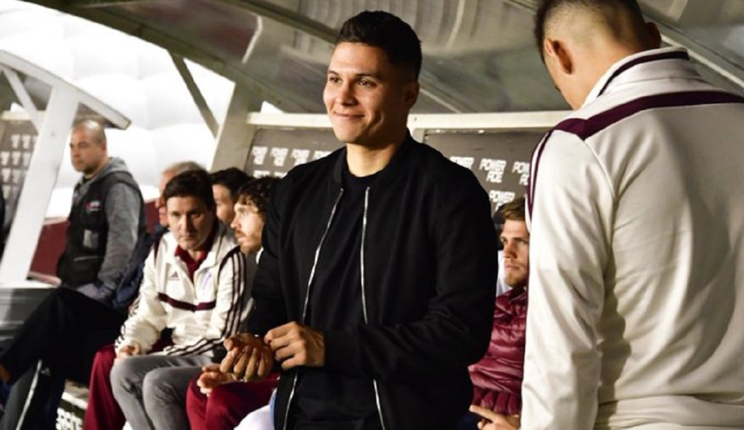 Hinchas River regreso Juan Fernando Quintero: Hinchas de River, enloquecidos a la espera del regreso de Quintero