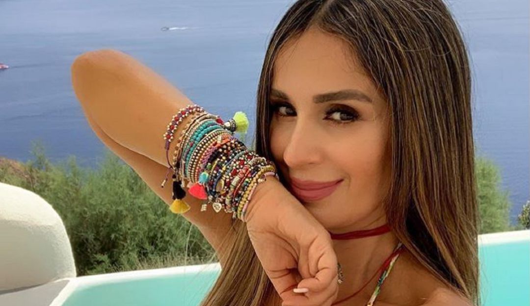 Catherine Siachoque con mucho retoques: ¿Mucho Photoshop? Seguidores de Catherine Siachoque notan rara su cola