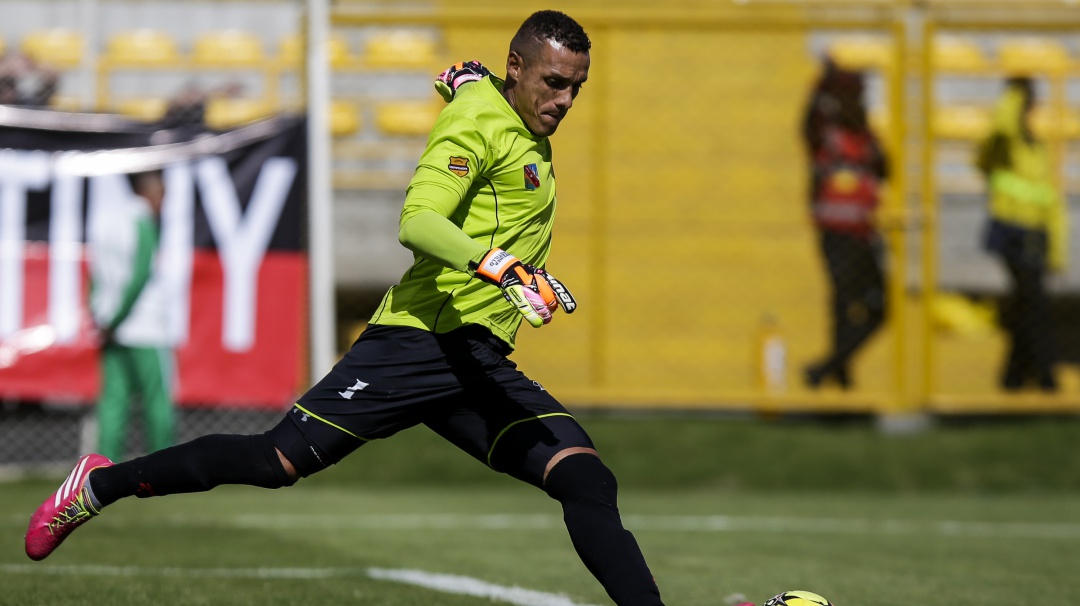 Bréiner Castillo analiza el partido entre Dim y Millonarios.