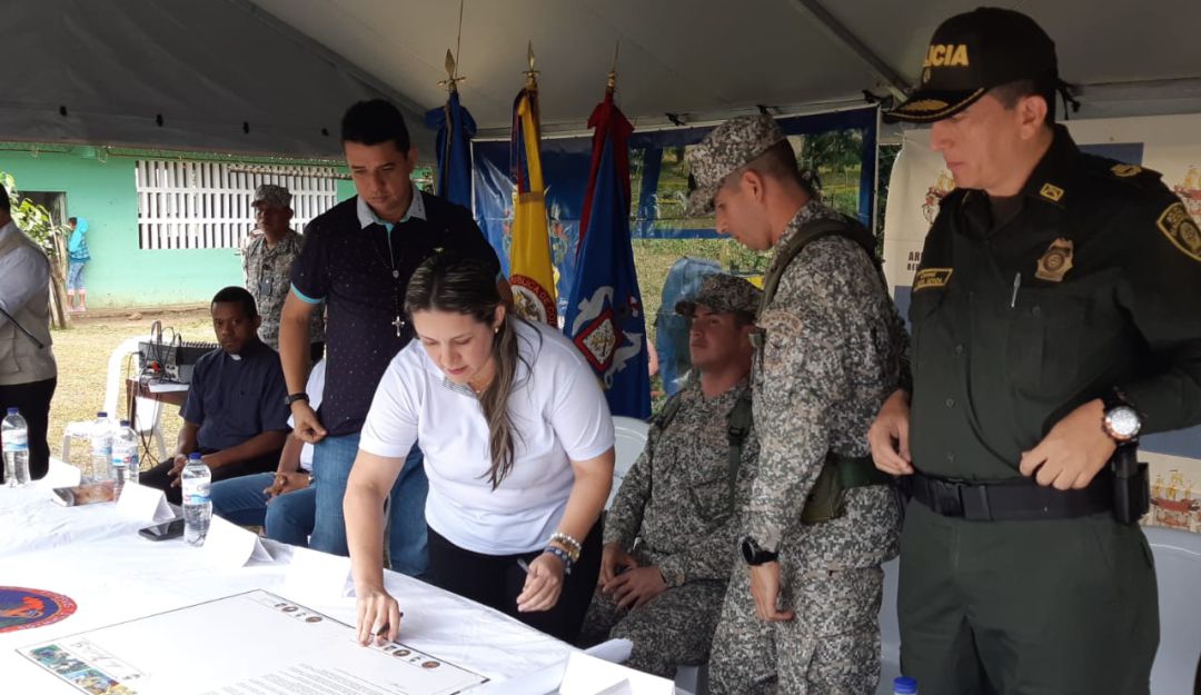 Minas en Montes de María Colombia: La Armada entrega 4 áreas libres de sospecha de minas en Montes de María
