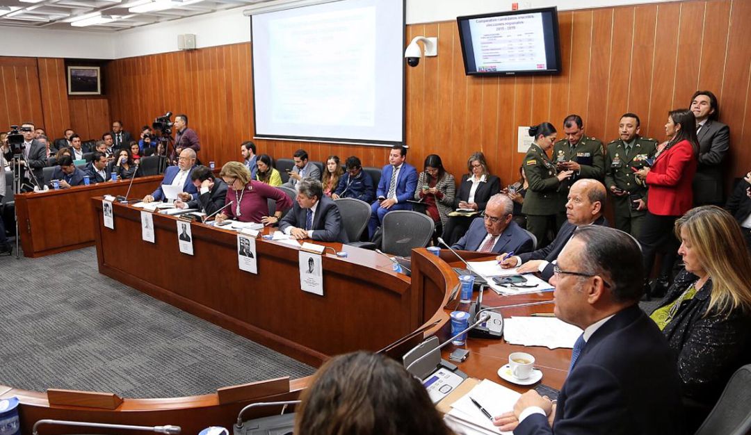 Por paro nacional suspenden plenaria: Senado aprovechó paro de conductores y suspendió la plenaria