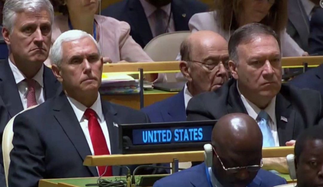 Donald Trump discurso ONU: ¿Aburrido? Secretario de Comercio de Trump se duerme en su discurso