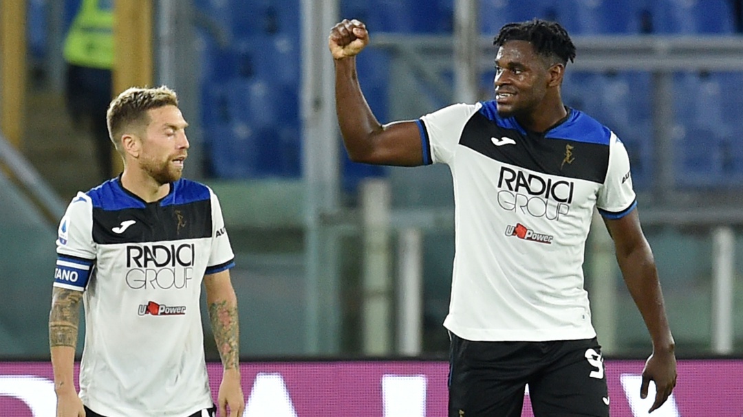 Duván Zapata marcó en la victoria del Atalanta en campo de la Roma