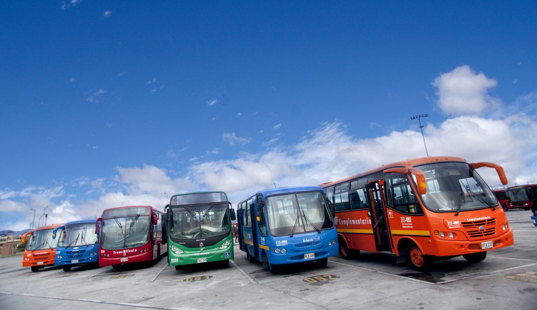 Buses zonales en Bogotá: Fue declarado desierto el proceso para adquirir buses zonales
