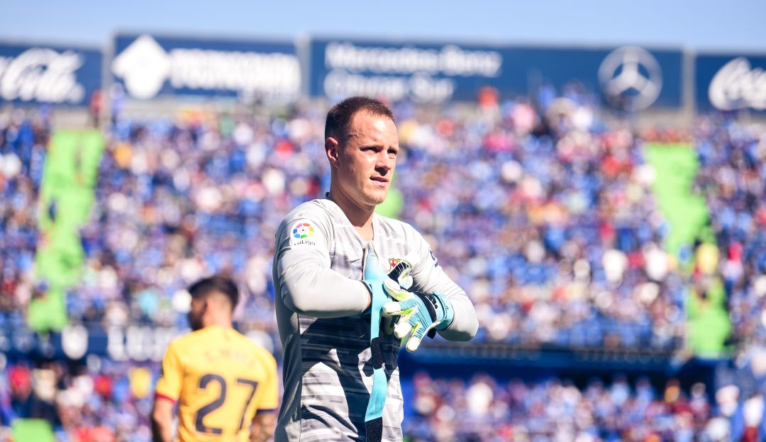 Asistencia a Luis Suarez: Ter Stegen hizo una de Messi en la victoria del Barcelona ante el Getafe