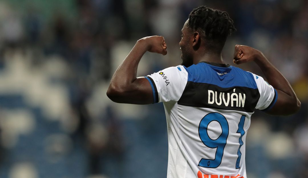 Duván Zapata anota en la goleada del Atalanta en la Serie A italiana: Duván Zapata anota en la goleada del Atalanta en la Serie A italiana