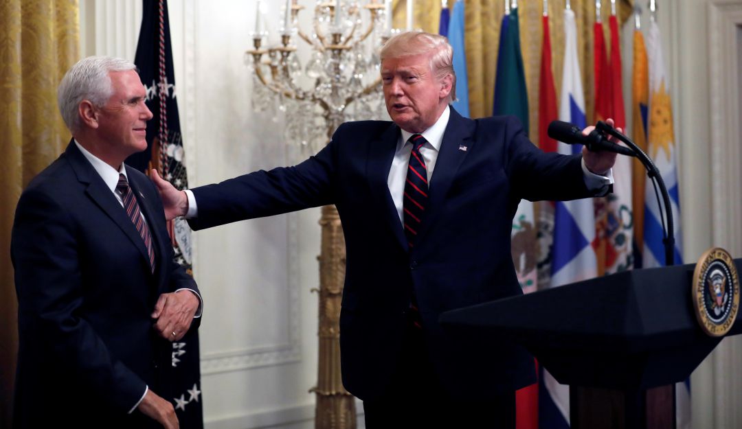 Impeachment a Donald Trump: Trump acusa de "fraude" a informante y de "traición" a legislador demócrata