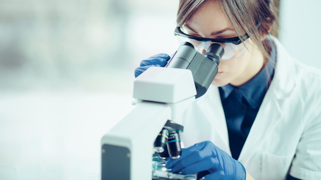 Colciencias socializó convocatorias para participar en proyectos de ciencia