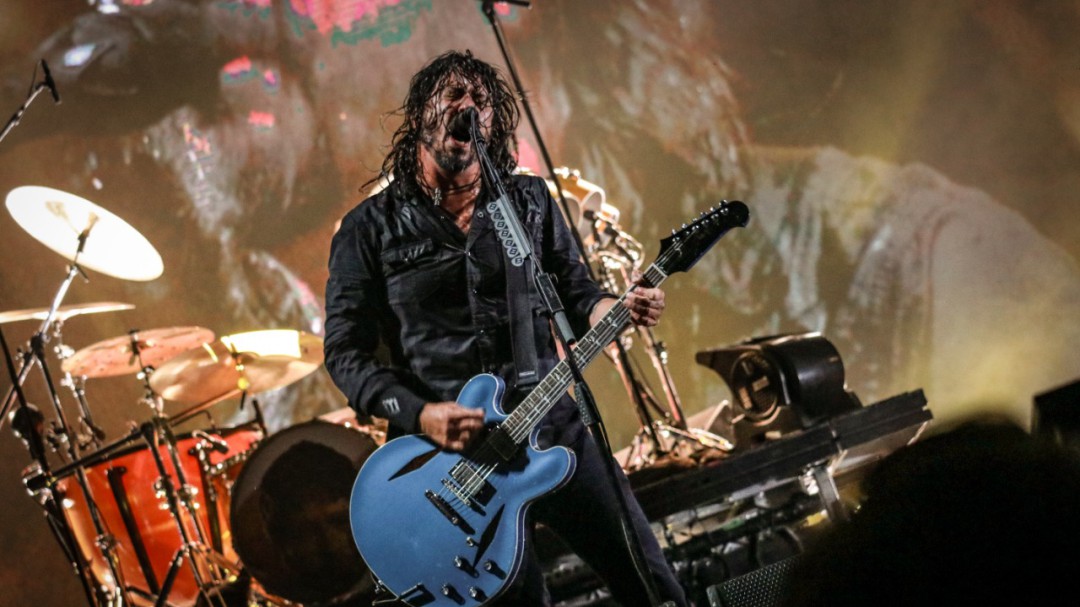 ¡El rock no ha muerto! Foo Fighters estremece los 30 años de Radioacktiva