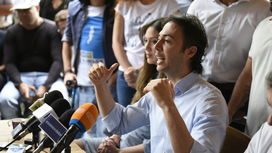 "Hay una fuerte campaña sucia contra mi": Daniel Quintero