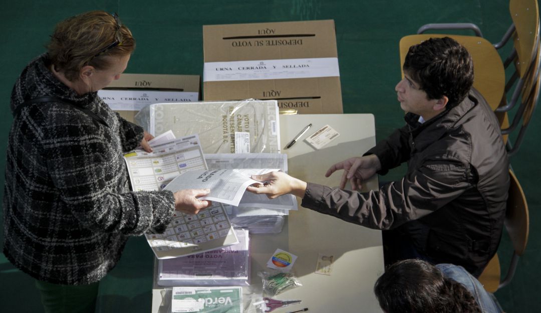 Elecciones alcaldías y gobernaciones en Colombia: Encuestadora dice que Heyder Palacios lidera encuesta de intención de voto