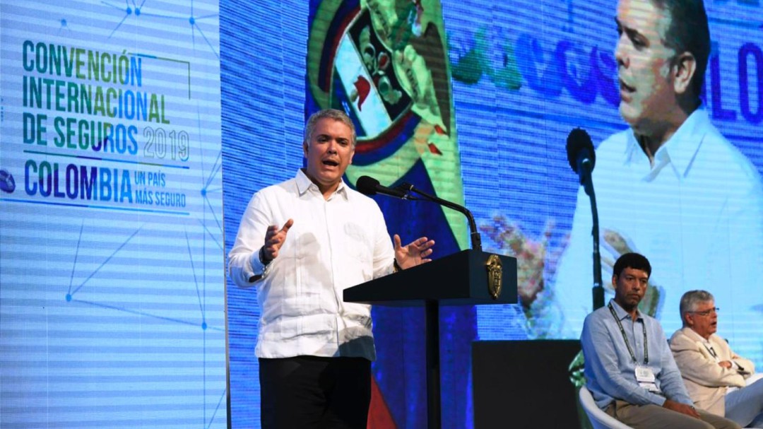 Darle un golpe duro "a la corrupción del Soat": Presidente Duque