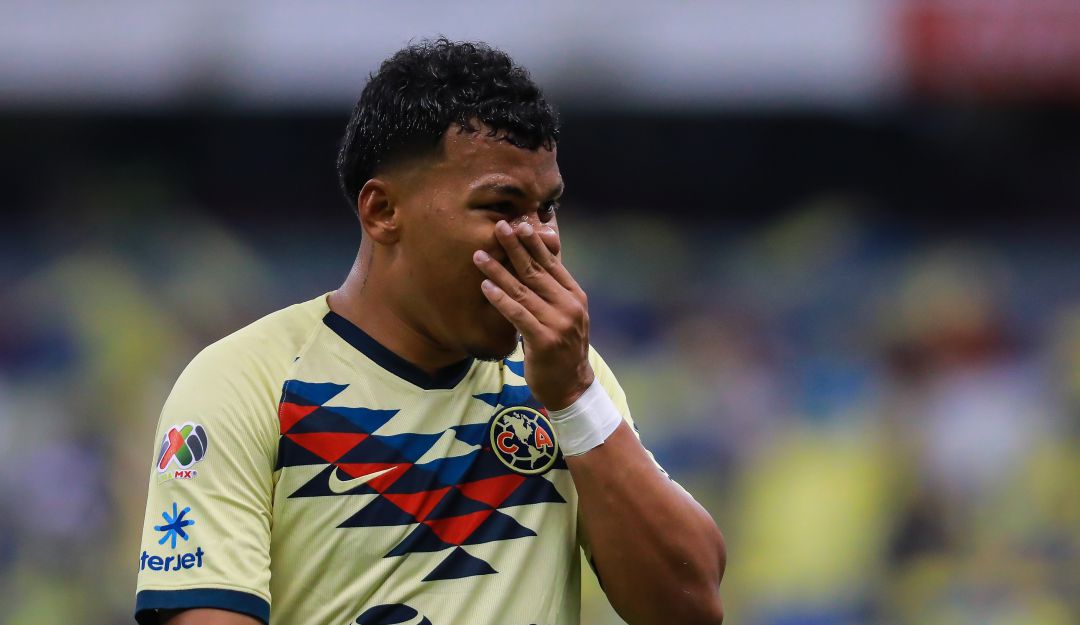 roger martínez america cruz azul liga mx fútbol internacional: Roger Martínez y un desastre en el clásico entre Cruz Azul y América