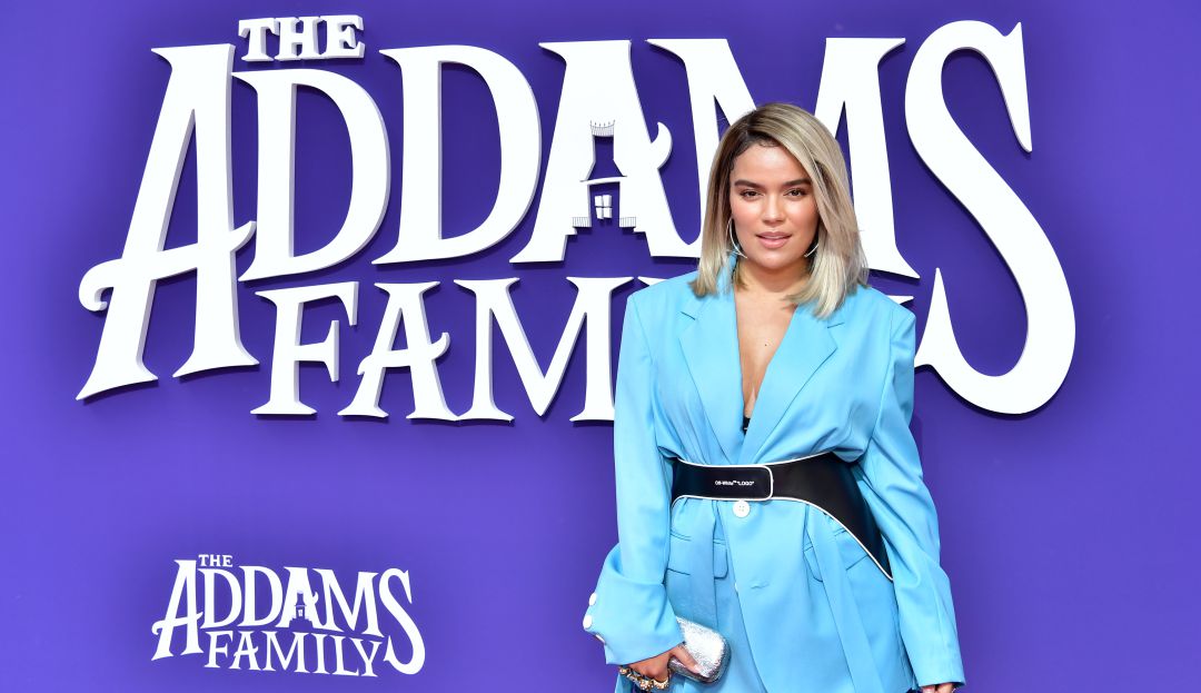 Karol G The Adams Family: ¡Divas! Karol G junto a Christina Aguilera en 'The Adams Family'