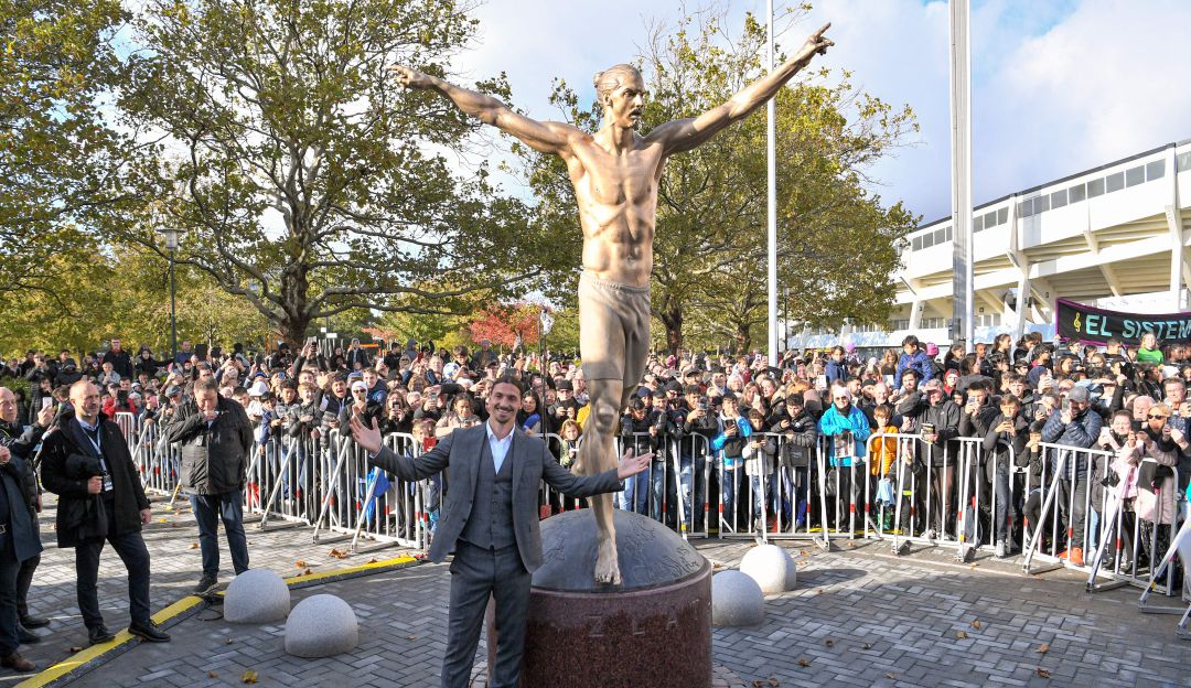 Estatua a Zlatan Ibrahimovic: El enorme homenaje a Zlatan en su pueblo natal