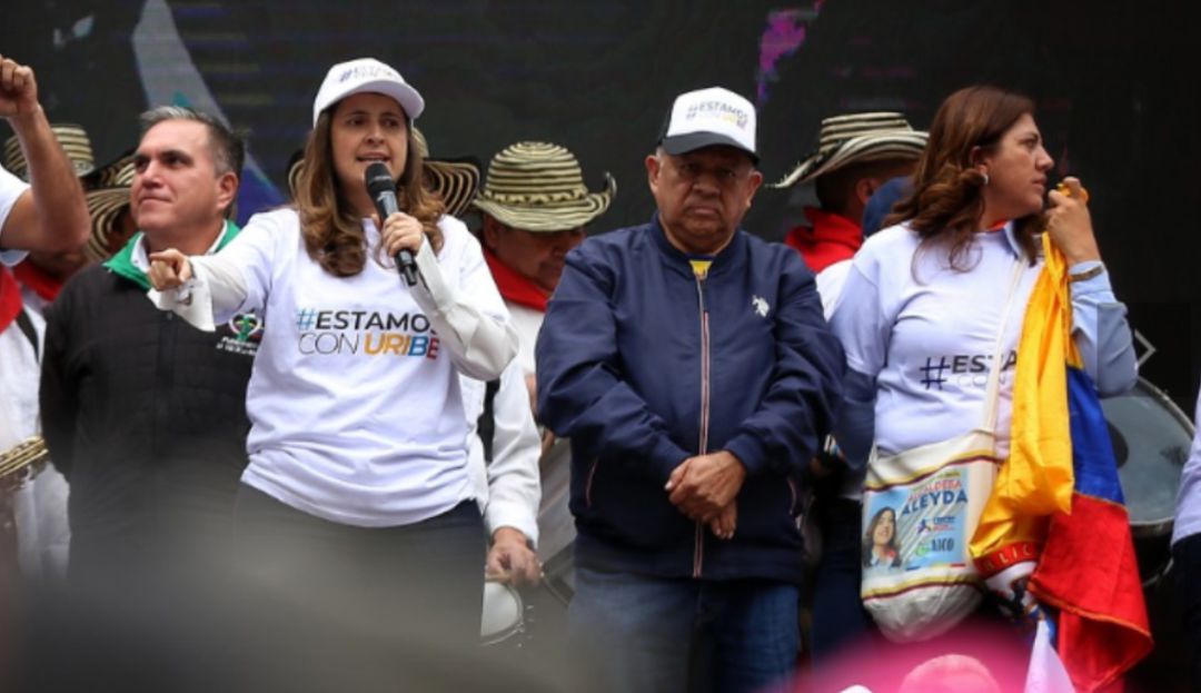 Álvaro Uribe Centro Democrático Corte Suprema de Justicia de Colombia: CD: “Uribe pudo haber cometido errores como ser humano pero nunca delitos”