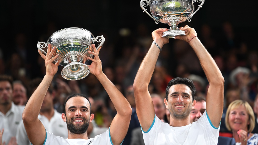 Federer felicitó a Cabal y Farah por ser los número uno del mundo