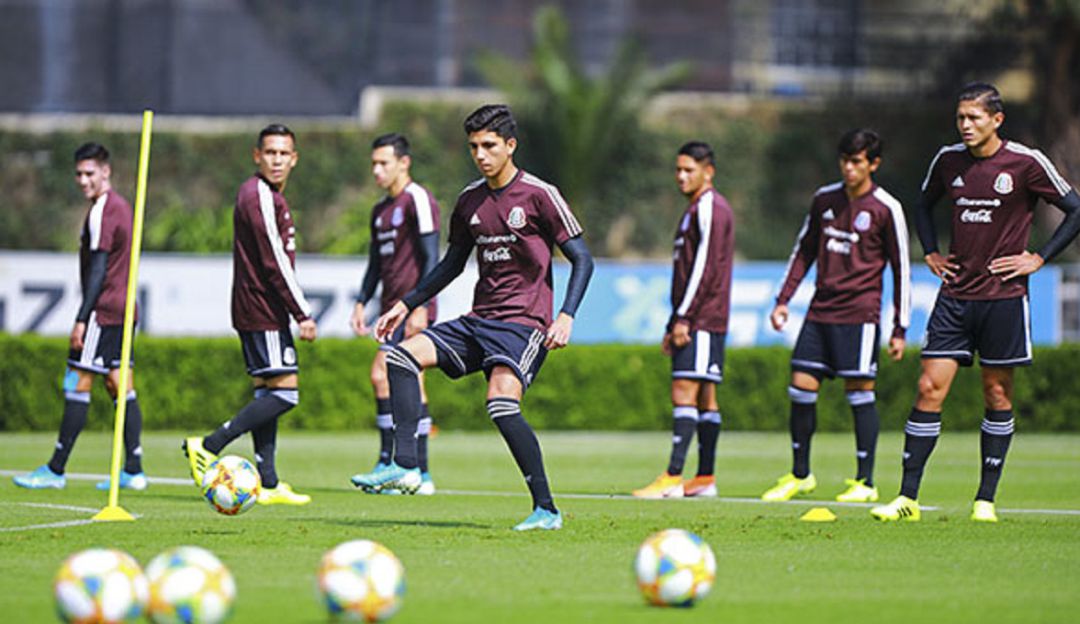 Liga Naciones Concacaf jugadores México: ¿Falta de humildad? Selección Mexicana ignoró a hincha que los recibían