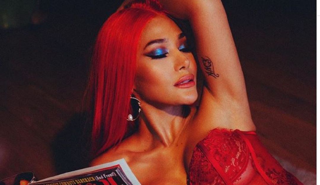 Farina se llama perr* y sus seguidores la critican: Farina muestra sus nalgas y sus seguidores enloquecen