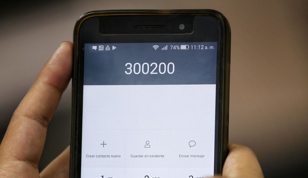 Celulares de Congresistas: Desde hoy la Cámara no pagará los celulares de sus congresistas