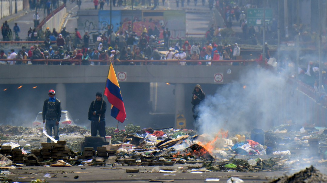 Defensoría del Pueblo eleva a siete los fallecidos en protestas en Ecuador
