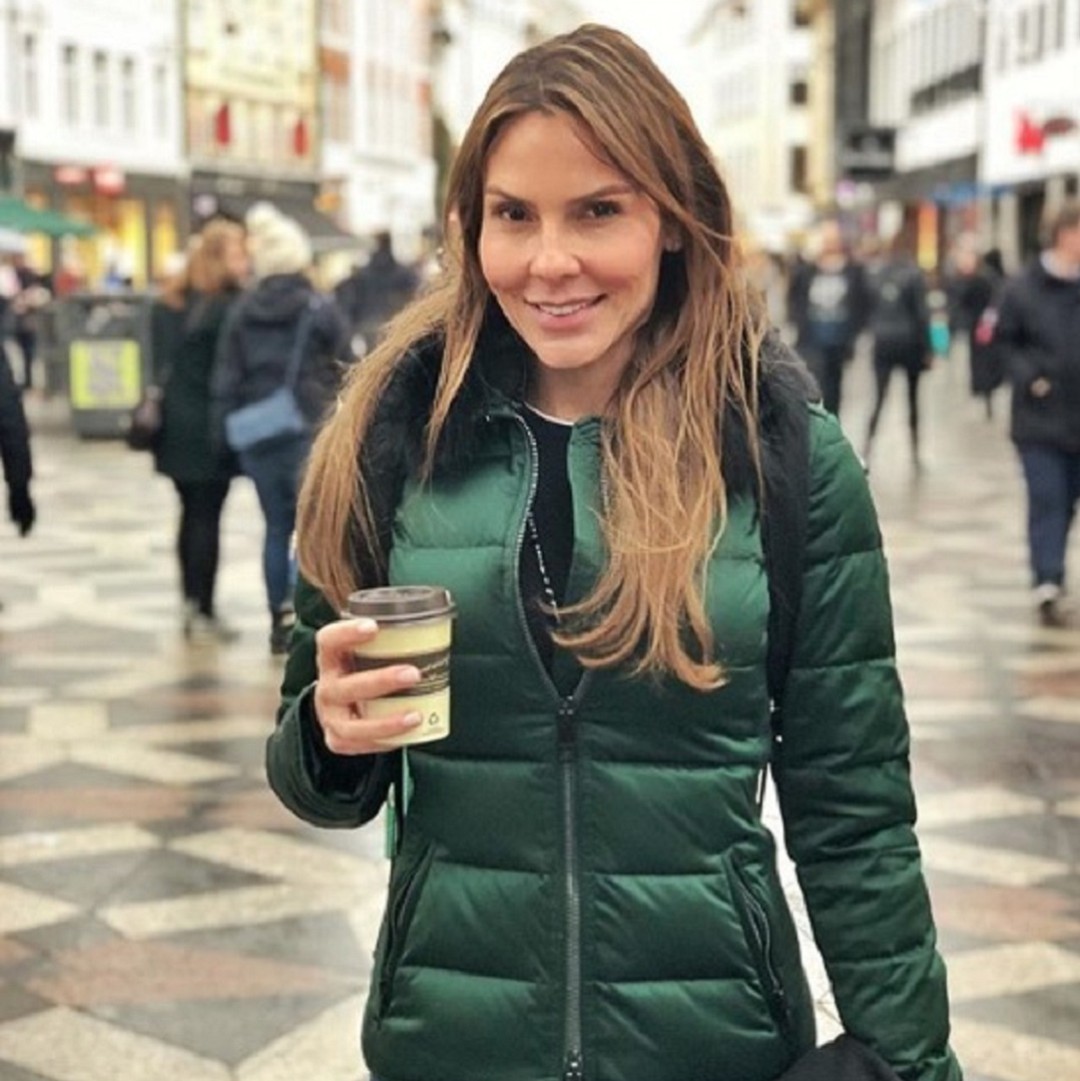 La tierna foto de Paula Andrea Betancur con su bebé en traje de baño