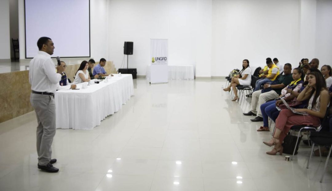 Huracanes Bolívar: Taller de “Huracanes: Una Oportunidad para Prevenir y Prepararse”