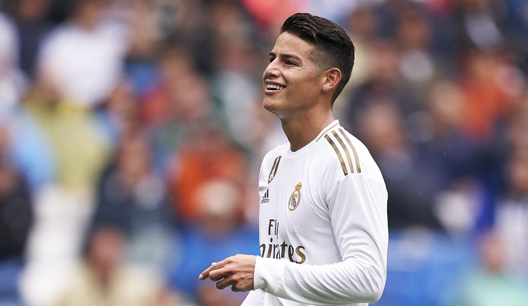 Colombianos en el exterior La Liga Santander: James Rodríguez ‘On fire’ con el Real Madrid y pide un cupo en la titular